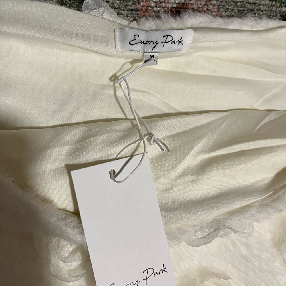 SOLD 🤍 - Picture 5 of 8